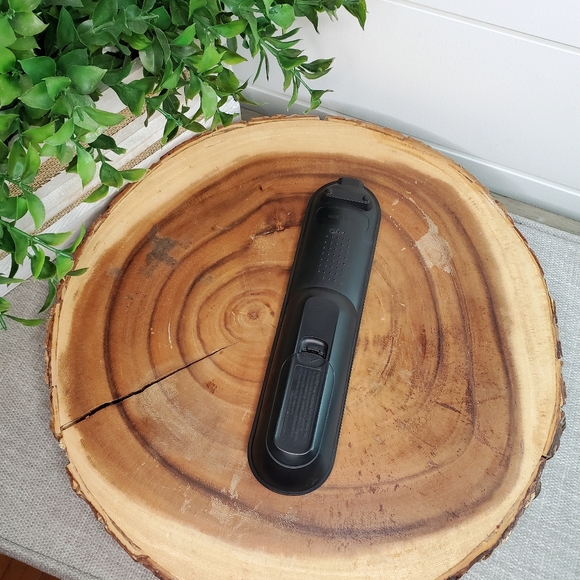 Time Warner Cable Remote UR5U-8780L-TWM - Picture 3 of 4